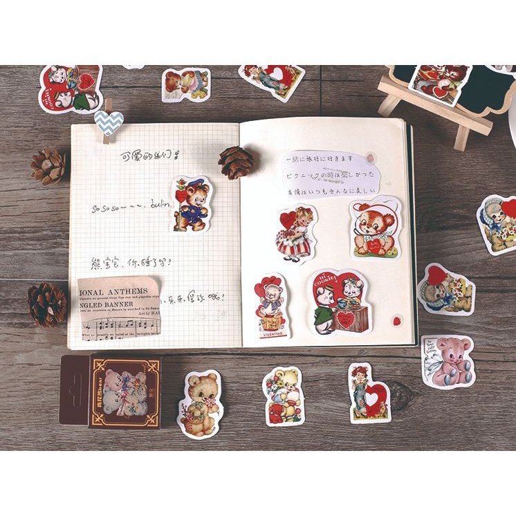 Hộp 46 stickers hình gấu Kenny dễ thương