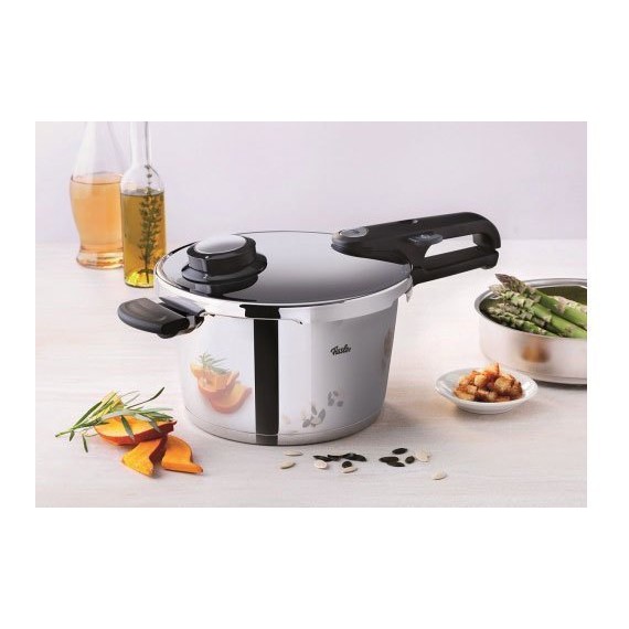 (Hàng EU) Nồi áp suất Fissler Vitaquick, 4,5L, có hệ thống vạch báo hiệu made in Germany