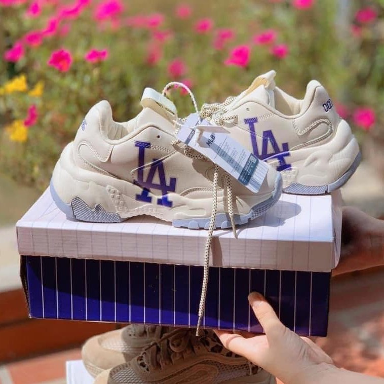 Giày Thể Thao LA Đế Xanh Độn Đế 6cm FullBox