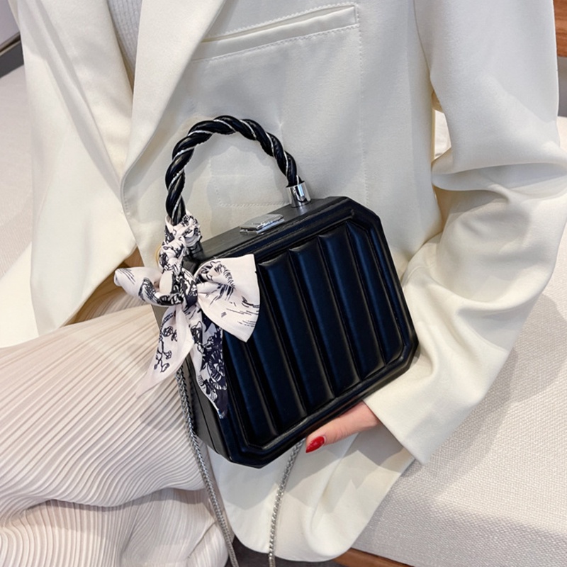 Túi xách messenger IELGY có khóa phối dây xích và khăn lụa đơn giản cho nữ