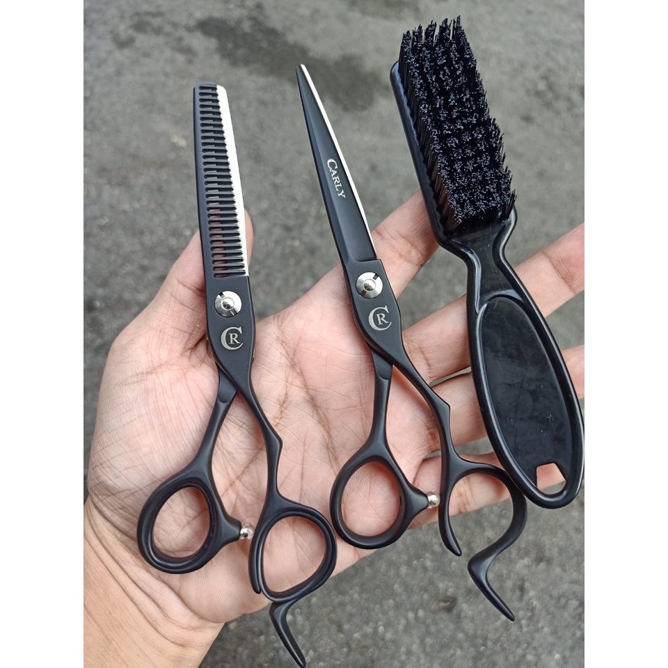 Kéo cắt tóc đen carly