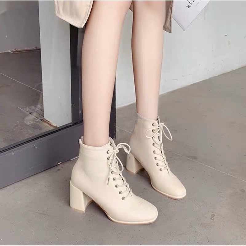 Giày boots nữ nhiều dây gót vuông loại 1 , bốt nữ cao gót Hàn Quốc da sịn 2 màu hot | BigBuy360 - bigbuy360.vn