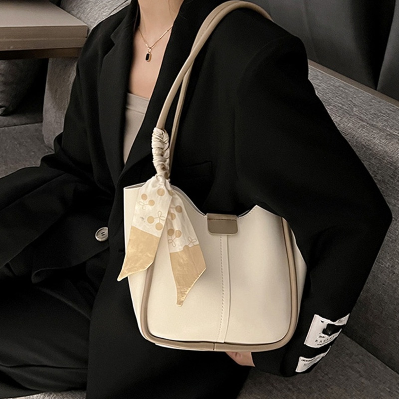 Túi Xách Da PU Kẹp Nách Phối Khăn Lụa Thời Trang Cho Nữ