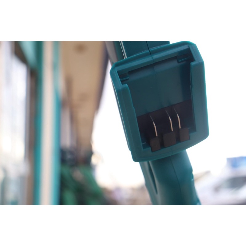 TOTAL Máy cắt cỏ dùng pin Lithium-Ion 20V TGTLI20328