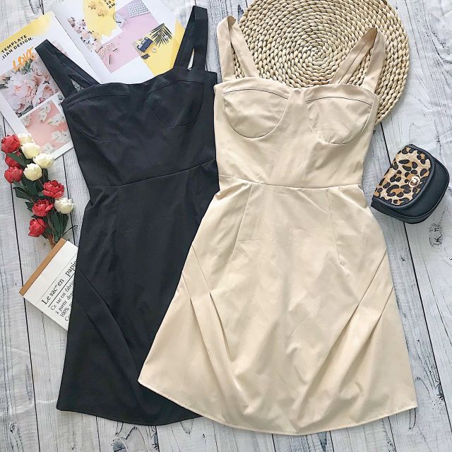 ĐẦM 2 ĐÂY FORM XÒE CHẤT KAKI CO GIÃN CHUẨN FORM | BigBuy360 - bigbuy360.vn