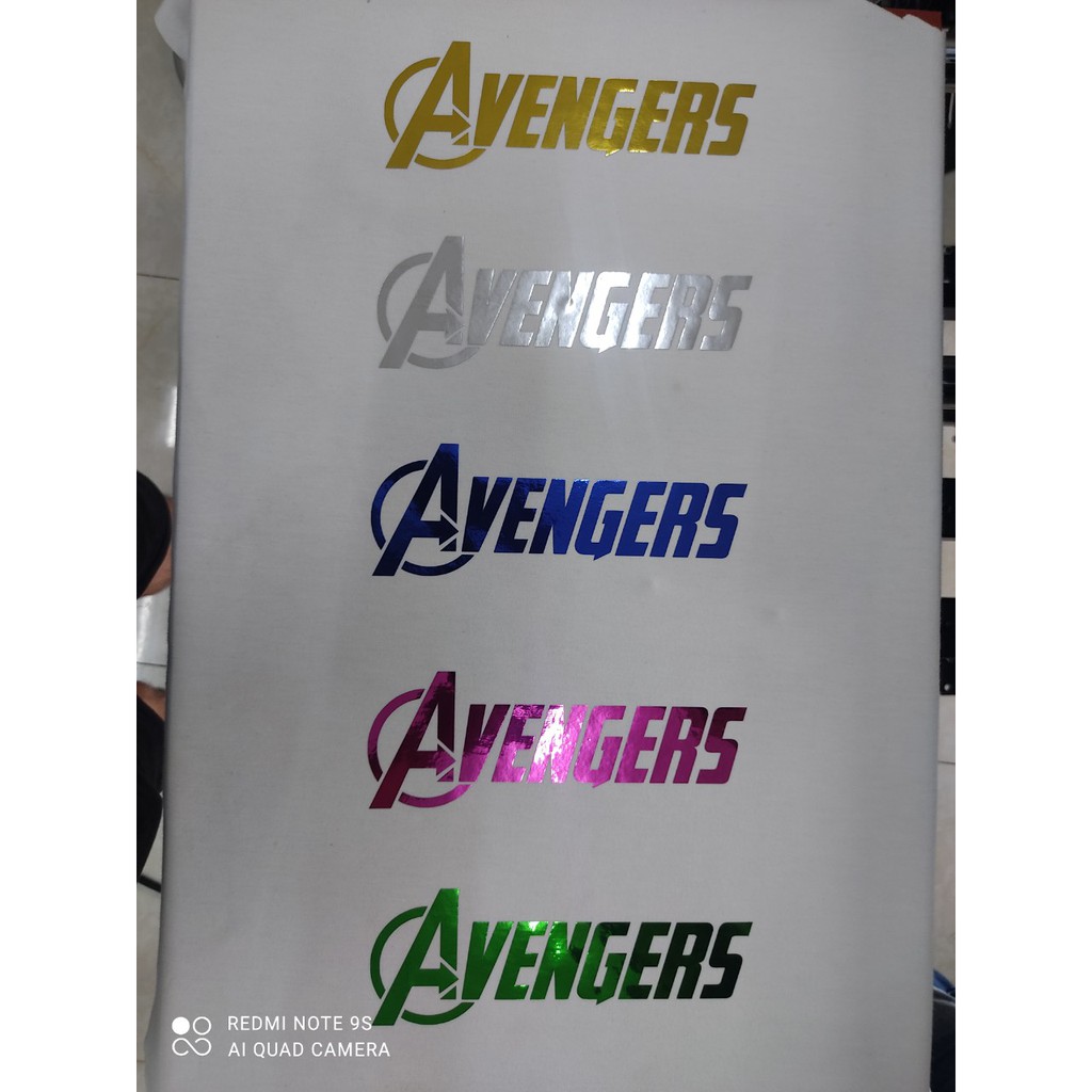 Decal hiệu ứng ánh kim ép nhiệt lên áo thun