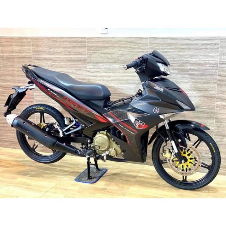 Tem xe exciter 150 đỏ đen nhám