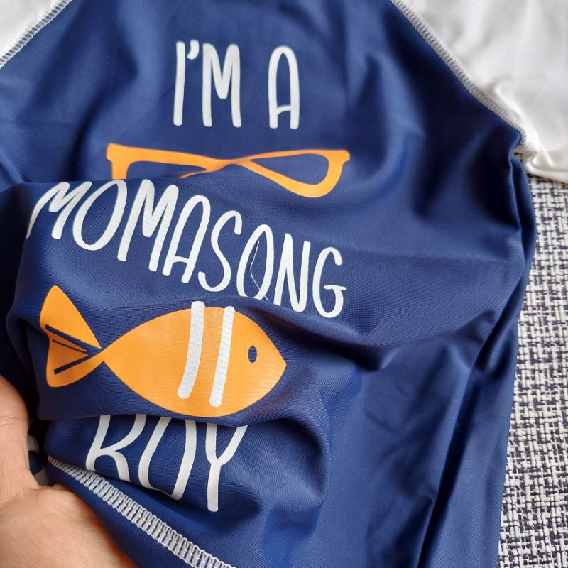 Bộ đồ bơi xịn cho bé trai 9-30kg mẫu ngắn tay chiếc kính và con cá kèm mũ dễ thương hiệu Momasong