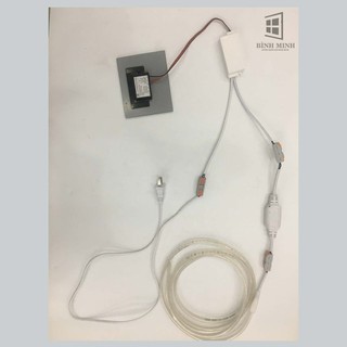 Công tắc cảm ứng gương 220v
