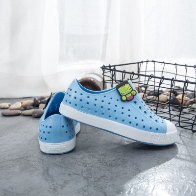 giày native💖FREESHIP💖giày native họa tiết xanh dương NESHINNATIVES01 tặng thêm 2 jibitz native | BigBuy360 - bigbuy360.vn