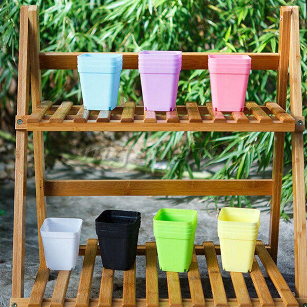 Set 1 / 10 Chậu Hoa Mini Màu Sắc Ngẫu Nhiên