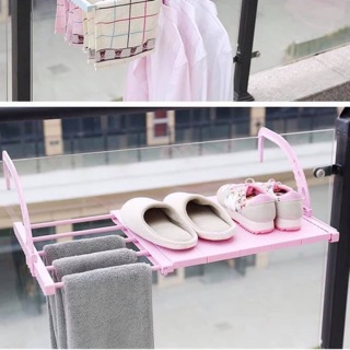 Giá phơi đồ ban công gấp gọn
