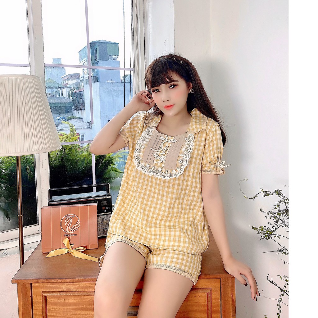 Bộ ngủ thô kẻ caro phối ren sang chảnh | BigBuy360 - bigbuy360.vn