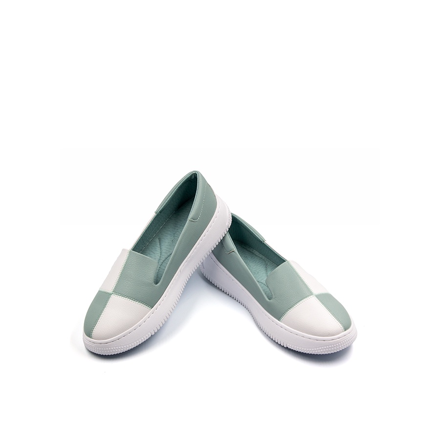 Giày Sneaker Nữ Tomoyo Da Microfiber Hoạ Tiết Sọc Caro &quot;SIÊU CÁ TÍNH&quot; TMW31207