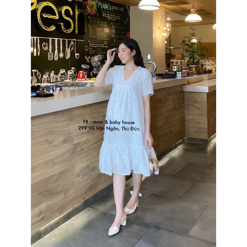 Đầm bầu đi tiệc ren nhung đuôi cá Velvet Dress