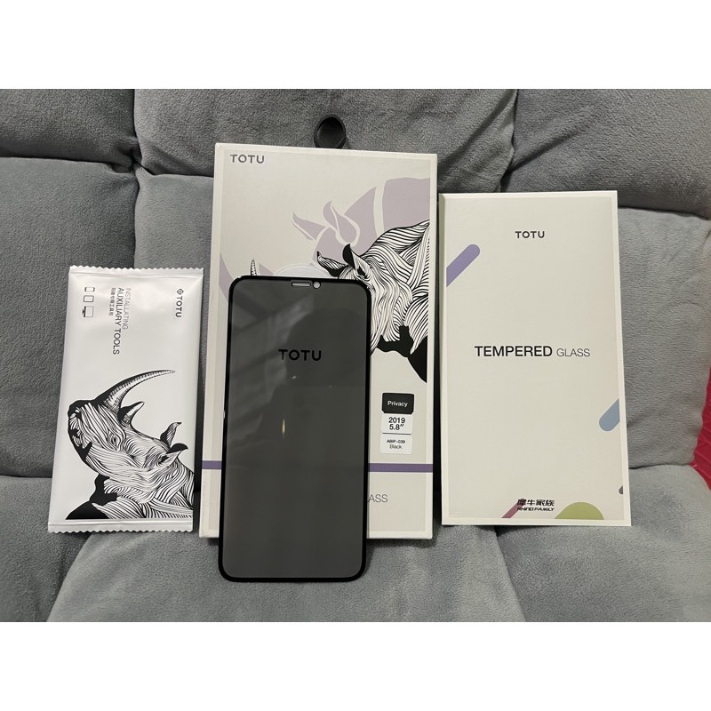 Kính cường lực Totu cho Iphone 11 Pro/ iPhone X 5.8 inh chống nhìn trộm Full màn hình chính hãng