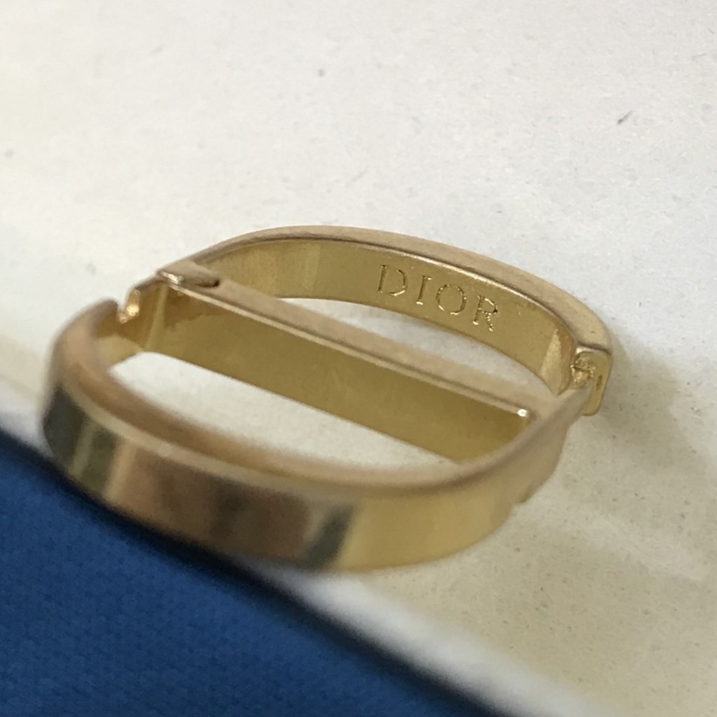 Khuyên Tai Dior Họa Tiết Chữ Đơn Giản Phong Cách Retro