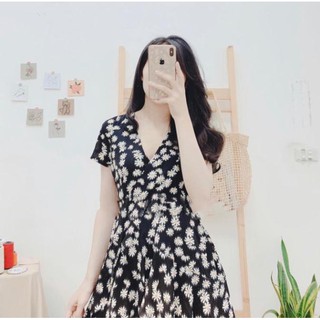 Váy hoa cổ tim xoè tầng