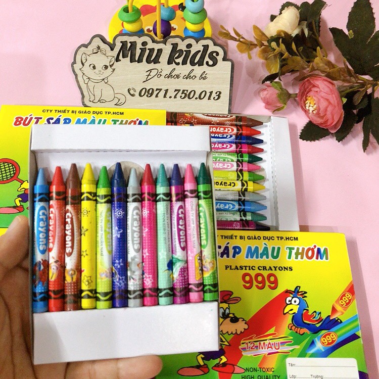 Bút sáp màu thơm 12 màu_bút màu sáp dễ dương cho bé_màu Mic 999