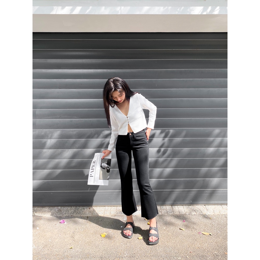 Quần jeans ống loe LEN lai tua màu đen 8314