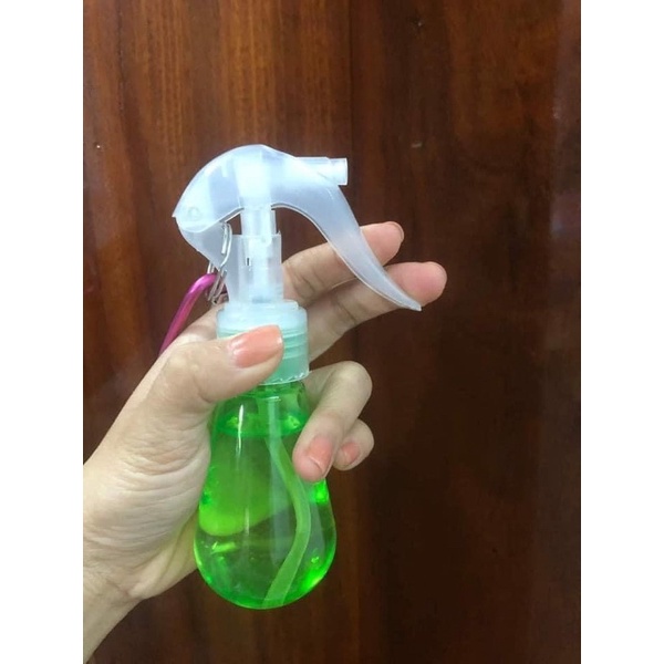 Giá Siêu Rẻ - Lọ Xịt Khử Khuẩn Mini Có Móc Khóa Treo Tiện Lợi