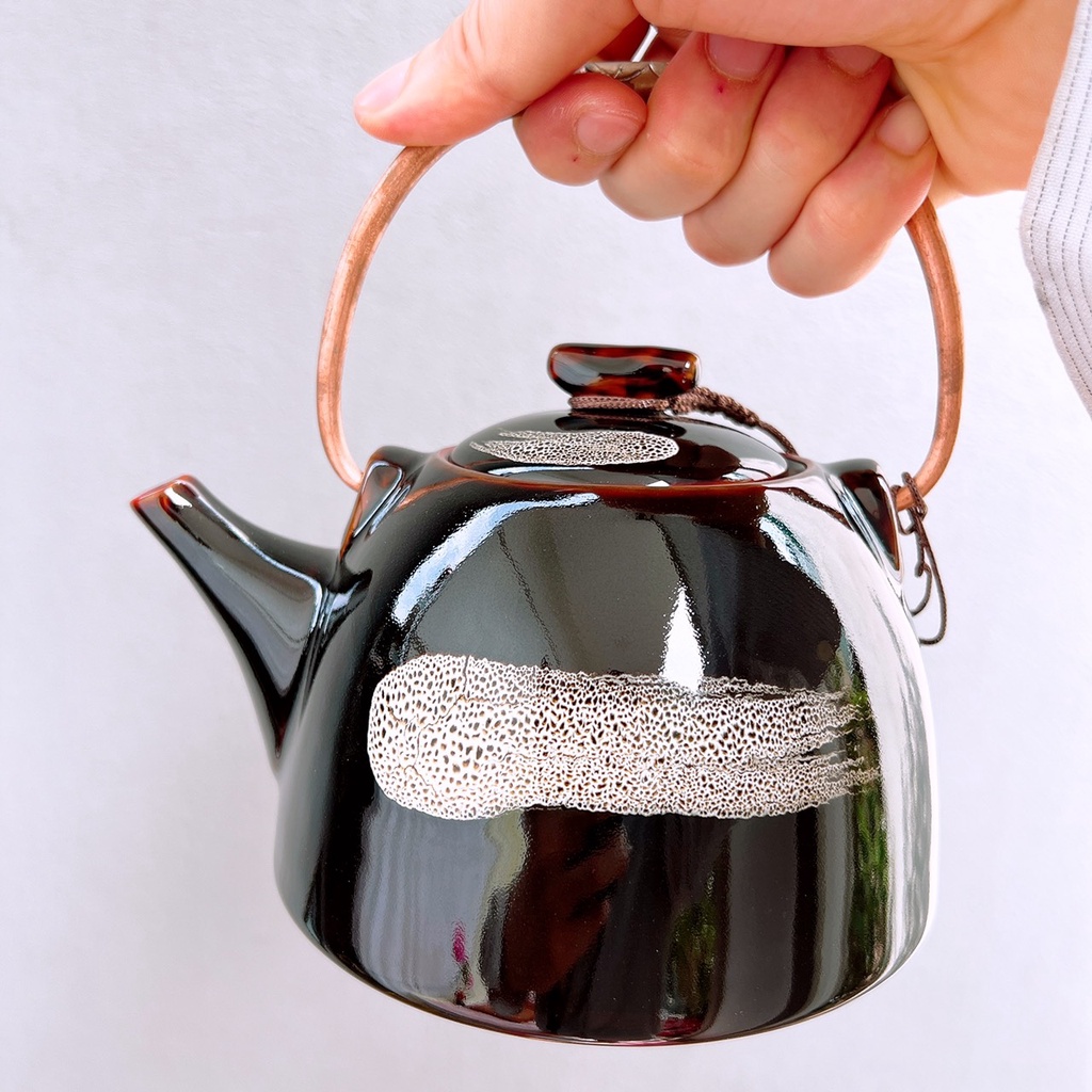 Bộ ấm chén uống trà ⚱ Ấm Trà Nầm S1 Đen Quệt ⚱ Gốm Sứ Bát Tràng GOMPHUQUY HN09