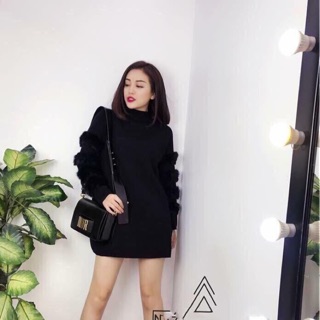 Váy len tay lông