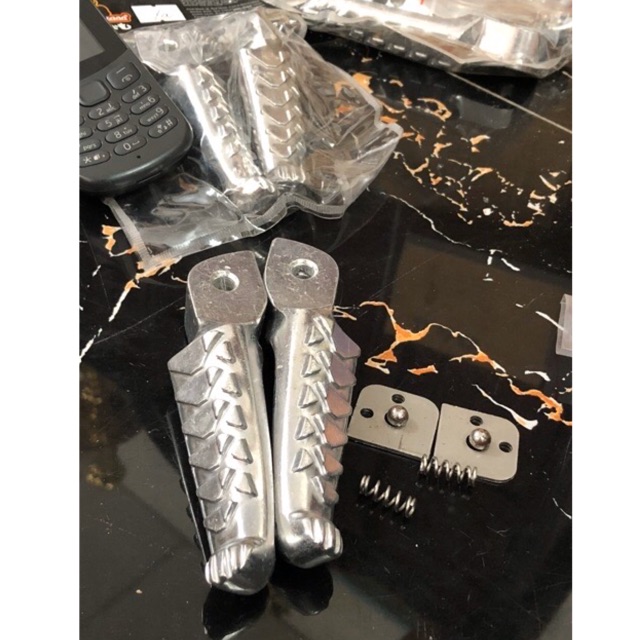 Gác chân inox 304 cho các dòng xe Honda