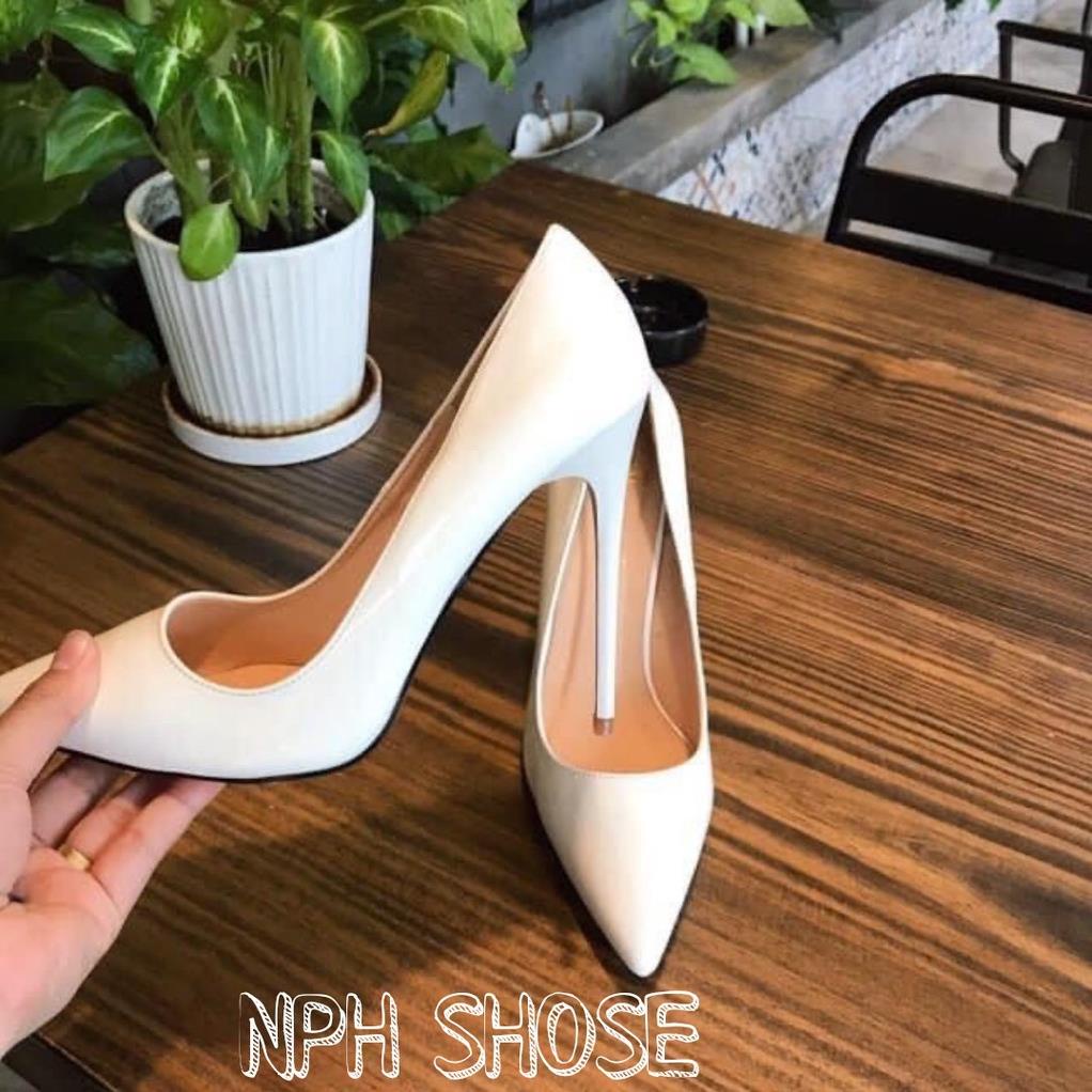 Giày Cao Gót Bít Mũi 11 Phân Si Bóng 2 Màu Đen Và Trắng Đế Đỏ (NPH SHOSE) ♈