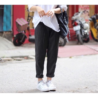 Quần baggy kẻ sọc