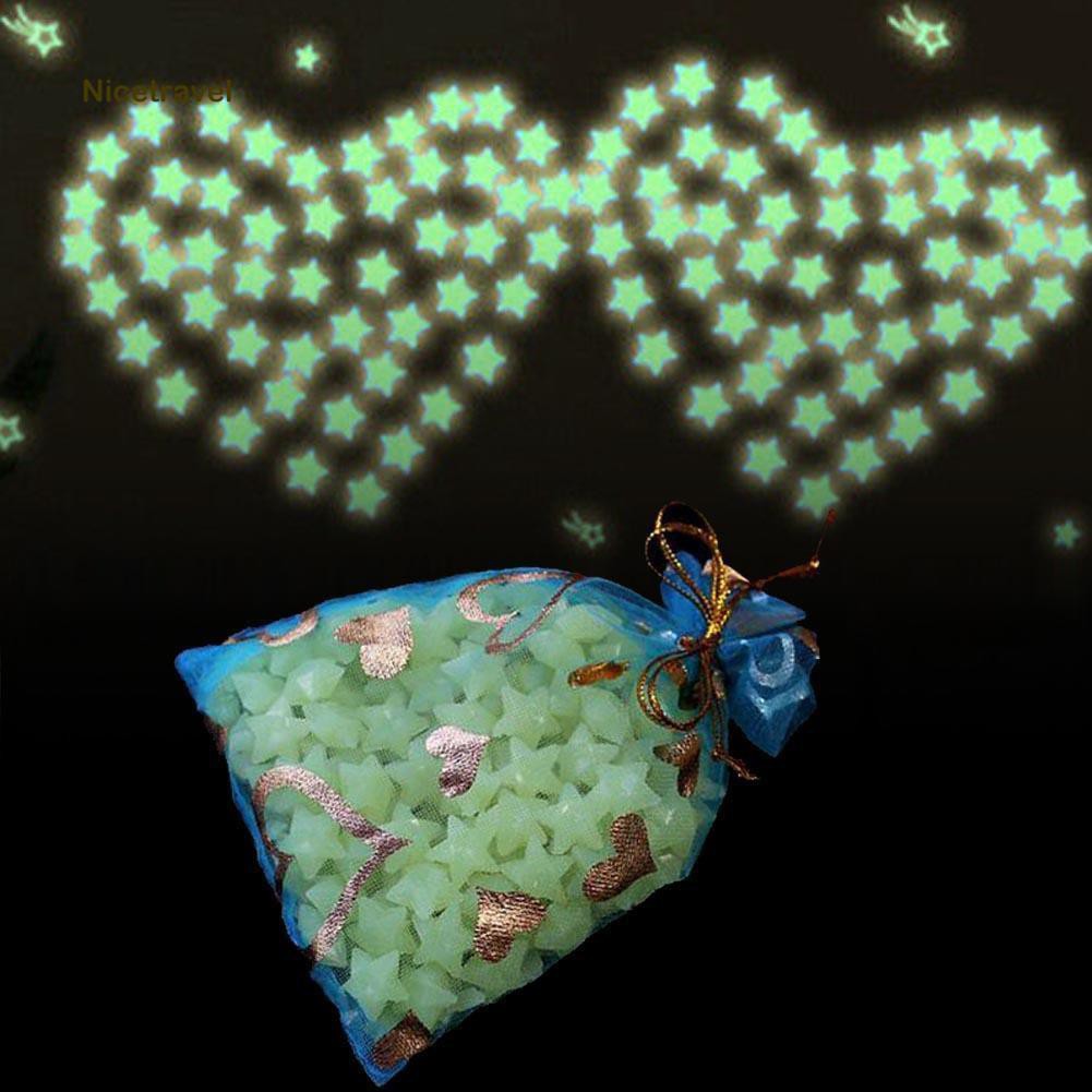 Bộ 200 ngôi sao 3D dạ quang trang trí phòng ngủ | BigBuy360 - bigbuy360.vn