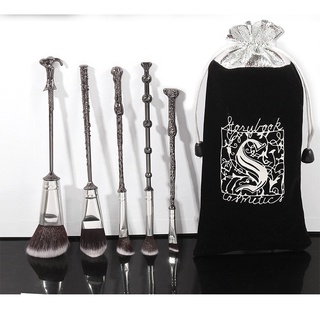 Bộ cọ trang điểm cán kim loại phong cách harry potter