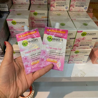 Gói kem dưỡng garnier hồng ngày