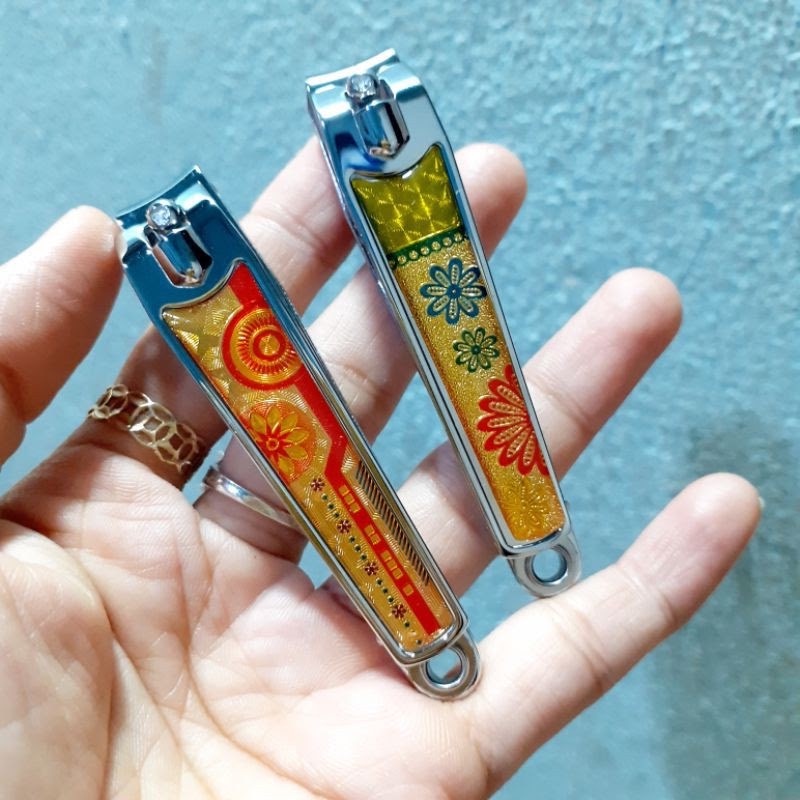 Bấm Móng Tay Kèm Dũa Và Móc Tai Cỡ To Siêu Bền
