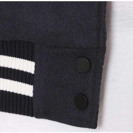 Áo Khoác BomBer Bóng Chày Nam Nữ - Áo Khoác Nỉ Dày Dặn Trong Bộ Sưu Tập Bomber Thể Thao Năng Động BB01