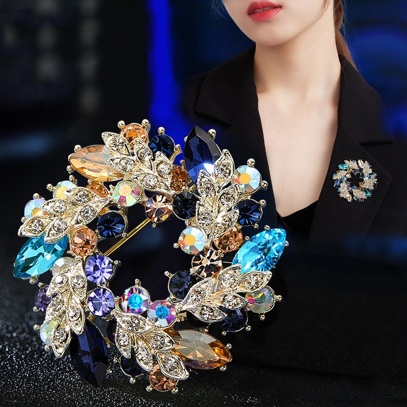 Ghim Cài Áo Hình Vòng Hoa Bauhinia Đính Pha Lê Cao Cấp