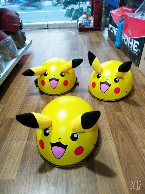 Nón Bảo Hiểm Doremon và Pikachu