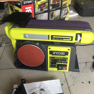MÁY CHÀ NHÁM BĂNG RYOBI RBDS4601G