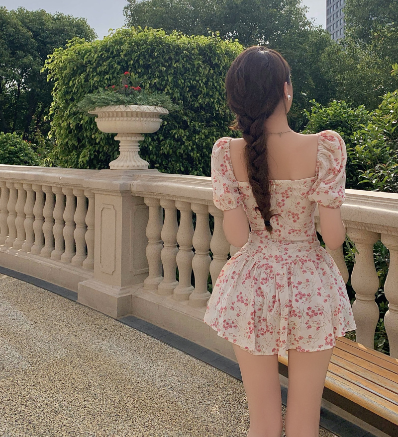 Đầm Tay Phồng Cổ Vuông Họa Tiết Hoa Xinh Xắn Phong Cách Hàn Quốc | BigBuy360 - bigbuy360.vn