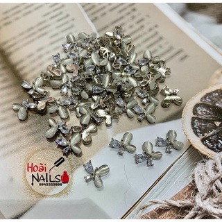 Charm bướm cao cấp ( giá 1 chiếc)