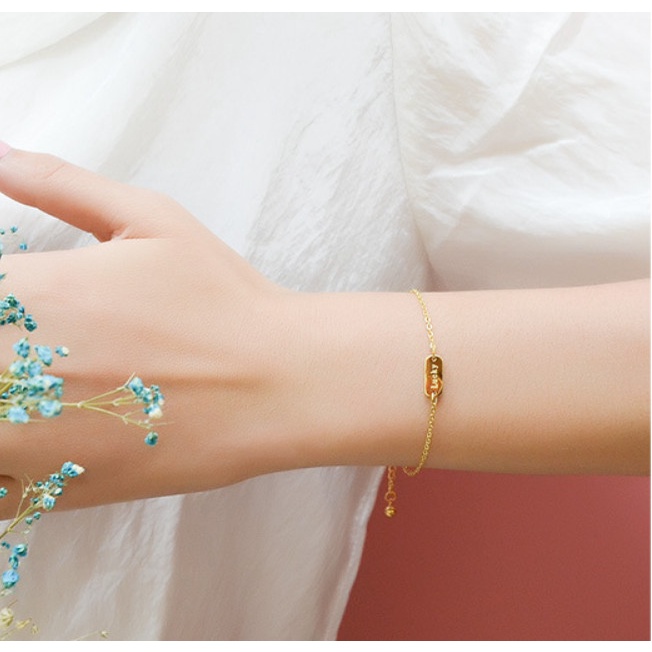 Lắc Tay Dây Mảnh Mặt Chữ Nhật Khắc Chữ Lucky Titan Ko Han Rỉ TT 3937