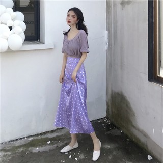 Chân váy Midi màu tím chấm bi