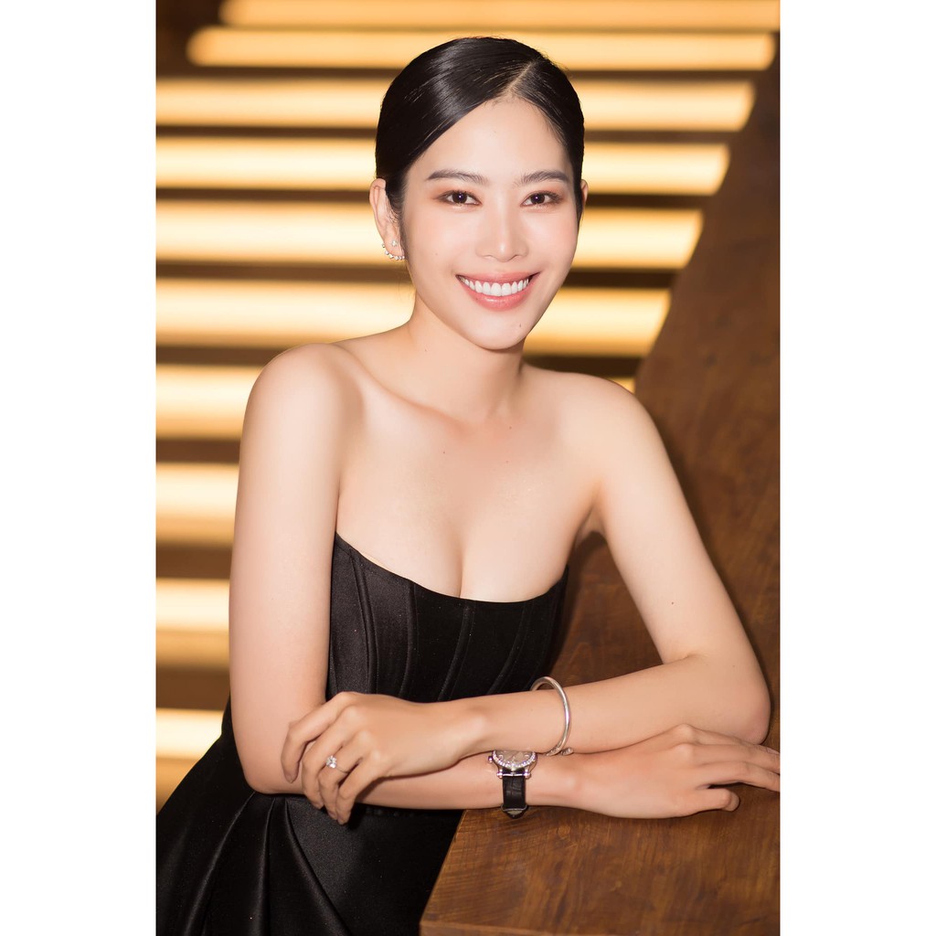 Đầm dạ hội thiết kế sang trọng cao cấp