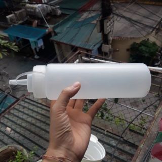 Chai xịt tương ớt, nước sốt,.... xịt keo dán cho xưởng làm da