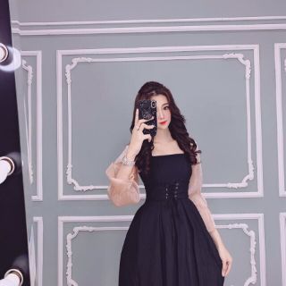 ĐẦM XÒE PHỐI TAY LƯỚI THẮT DÂY EO