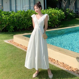 Đầm Trắng Dài Hở Lưng Cổ Chữ V Gợi Cảm Cho Nữ