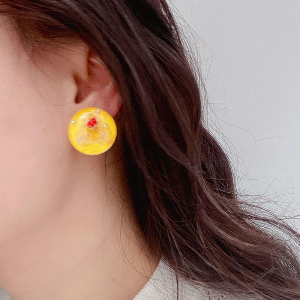 Bông Tai Hình Tròn Họa Tiết Hoa Khô Đơn Giản Thời Trang Cho Nữ