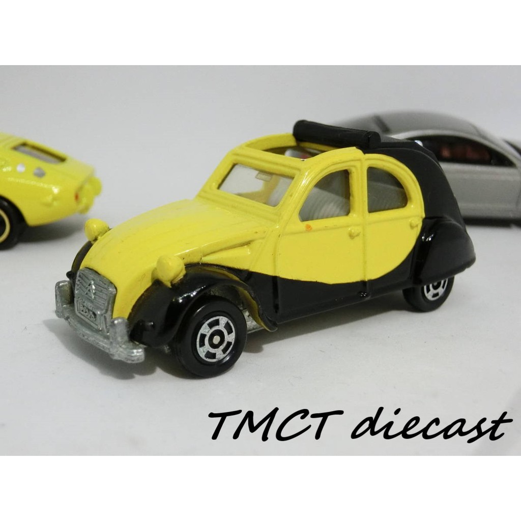 Mô hình 1/64 Tomica Citroen 2CV (Tomy UK -F39)- Toyota 2000GT Macdonald's - Bentley Contiental GT - Made in China