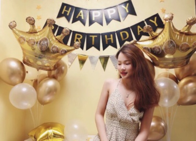 Váy 2 dây chấm bi