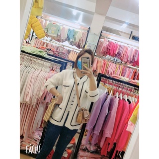 Áo khoắc len lông thỏ trên live